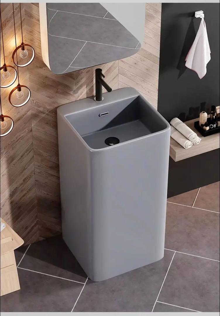 一體立柱盆陶瓷陽臺(tái) 小戶型民宿衛(wèi)生間的簡(jiǎn)約升級(jí)方案